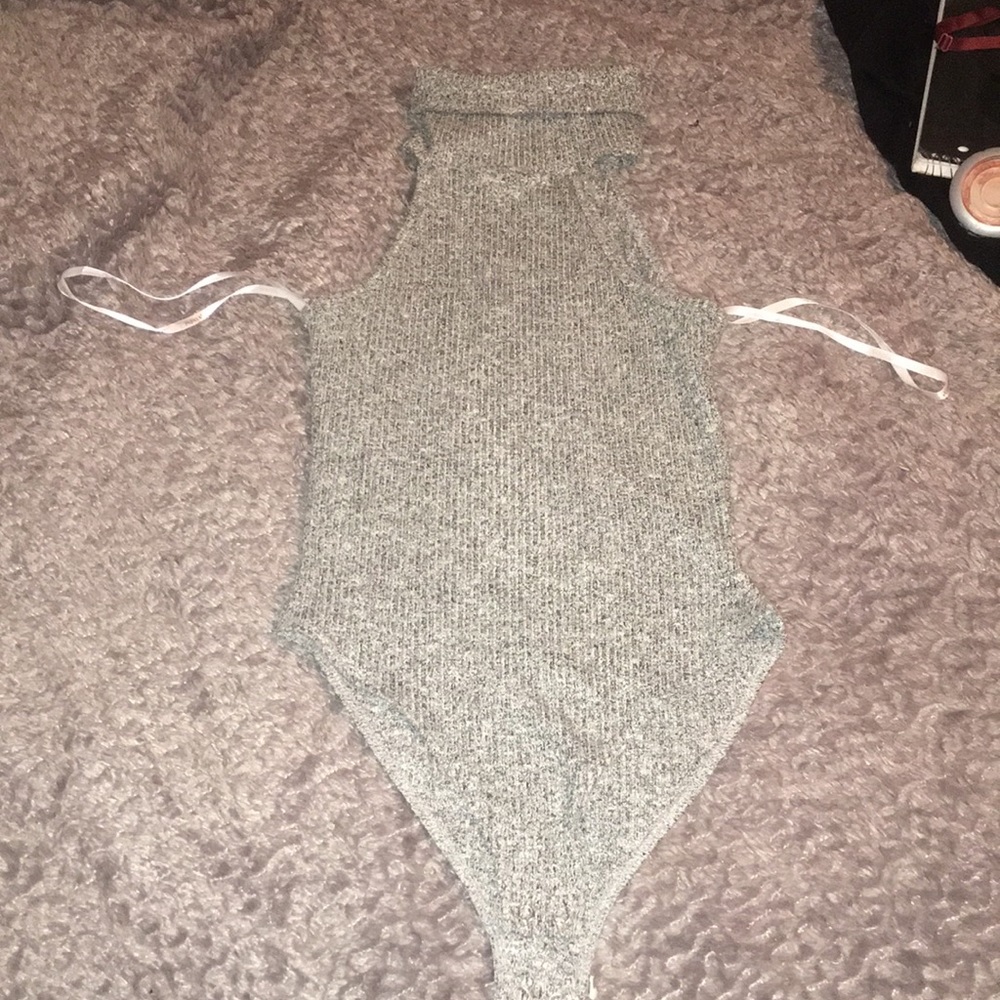 Halter Bodysuit GREY PAPAYA